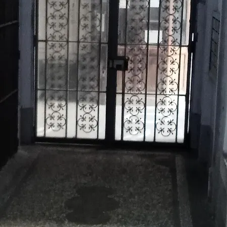 Dama Hostelbb אכסניה נאפולי