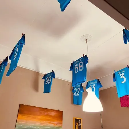 Dama Hostelbb אכסניה *