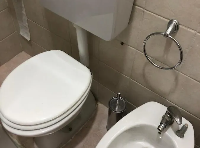 Dama Hostelbb Хостел *