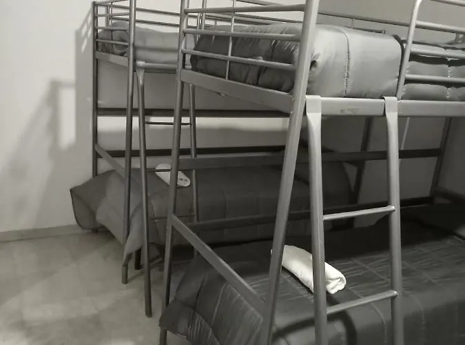 Хостел Dama Hostelbb