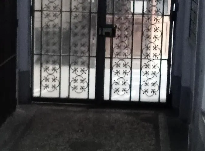 Dama Hostelbb Hostel Νάπολη