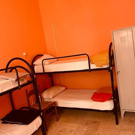 Dama Hostelbb *