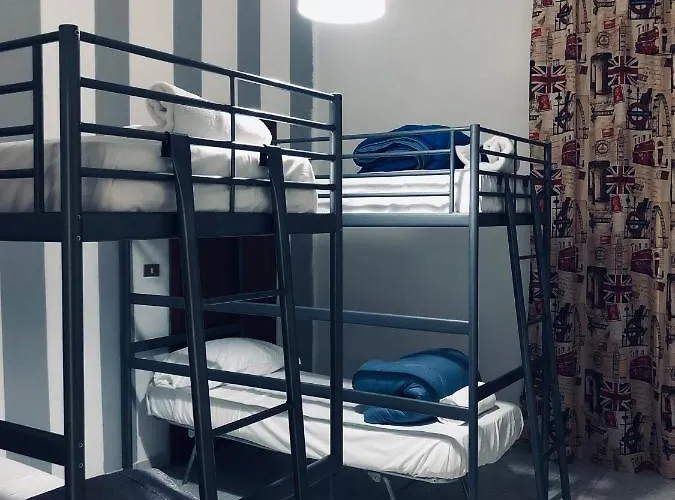 Hostal Dama Hostelbb *